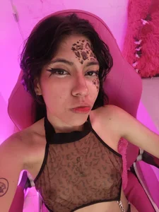 sofiaa_cardenas u_U Hình