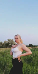 Public od HotGaby21  snímek