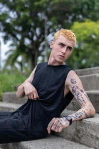 SpaceBoy1: Public ( 2 фото)