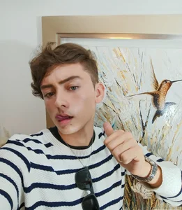 Boyfriend-Hot Public Immagine 