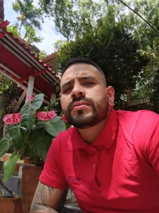 alanJohnson145 intimate charm зображення