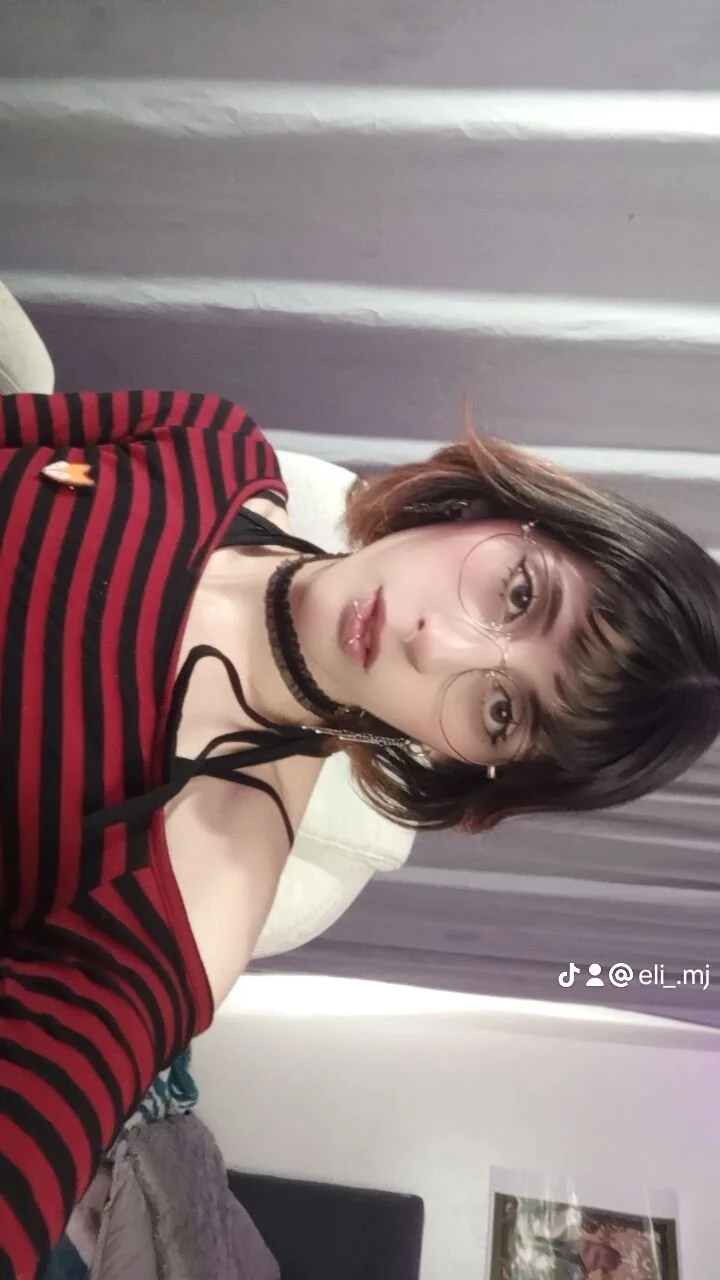 goth_minerva popularna fotka 6382