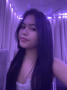 Lilly_cruz Public  5. fénykép