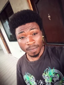 Evers4: Public ( 2 фото)