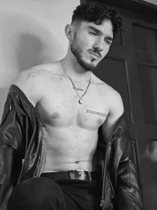 Zdjęcia Dante_Blake1 Simple but naughty: 