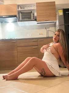 chleopalmerxxx WHITE DRESS PICS Foto 9