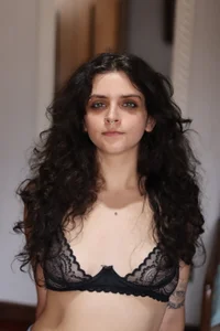 Public de Lizz_ismyalter  3 photos