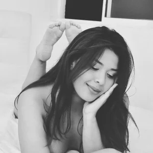 kimberlyhappiness_ 🩶Welcome Pic