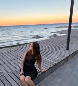 valerriaaa Public Εικόνα 4