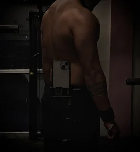 hoorrnnyy__guyyy Public Pic 4
