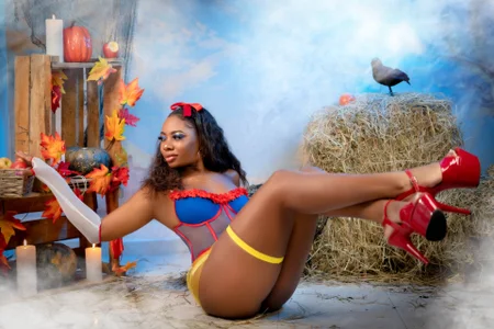 Niyirey1 HALLOWEEN 2022 Pic