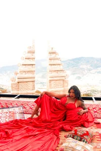 VickyGreyのVicky Greyの 5枚の写真