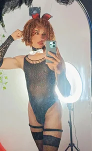 Hot Femboy od Sexybella_13  5 snímek