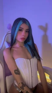 OnlyBabyJuliet10 Public Foto 5