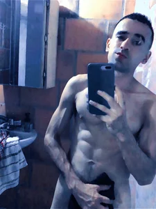 Public de lopez96hot  5 photos