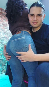 REAL COUPLE WHO LIKE TO FUCK LIVE - PAREJA REAL QUE LE GUSTA FOLLAR EN VIVO de SEXBAEL  6 photos