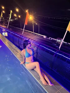 AsianFuckGirl69 Public Gambar 3