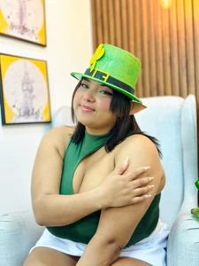 Kenya--Buhle Happy St Patrick's Day🍀💵 Pic 8