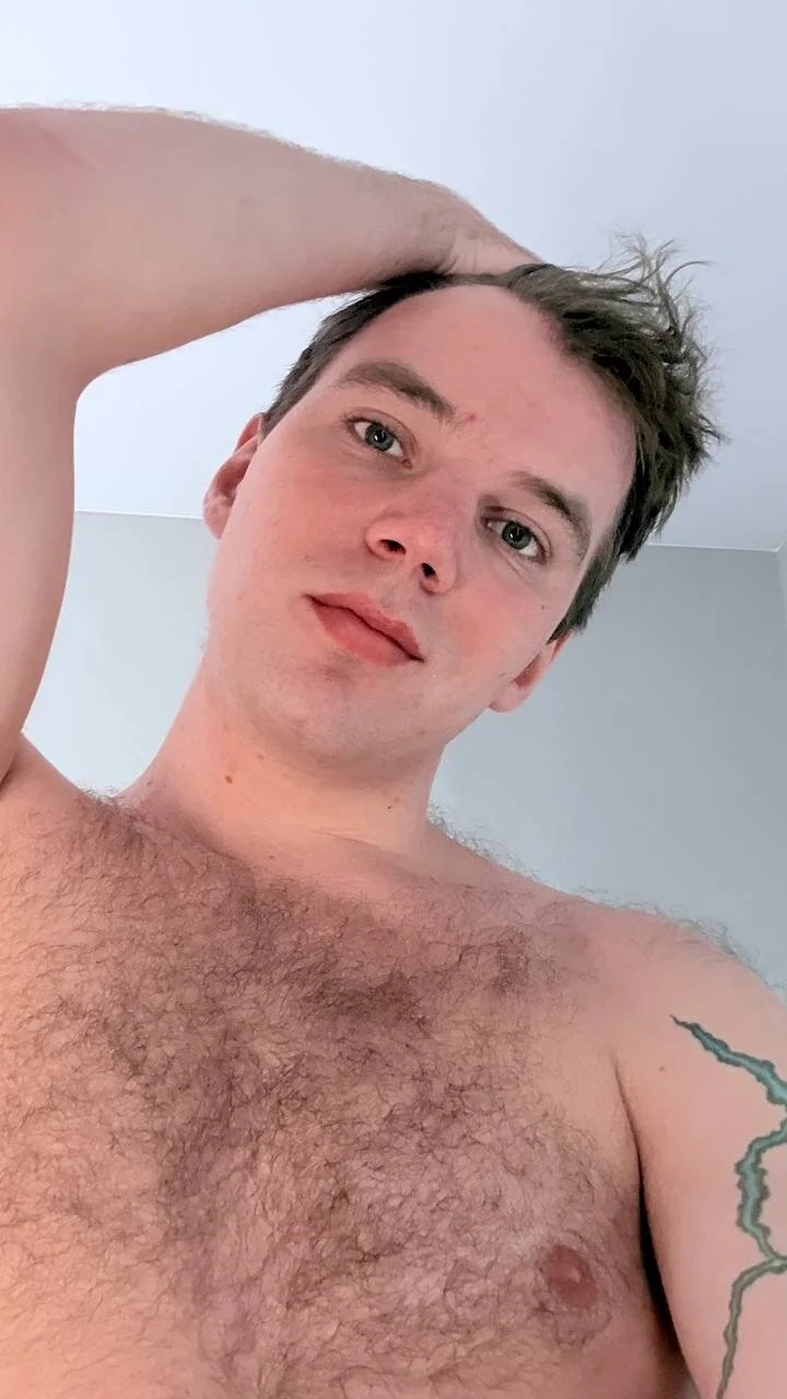 ภาพที่กำลังนิยมของ ArthurWhitee  7622