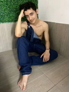 Eros_fangz heey hheyy u зображення