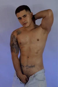 big-tyler kullanıcısının Me albümü -  6 fotoğraf