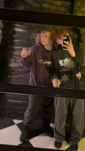 Public od Mark_Brain  3 snímek