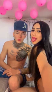 Kitty_and_jake Sexy couple Pic 2