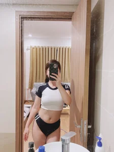 yang_hiiiのMeeの枚の写真