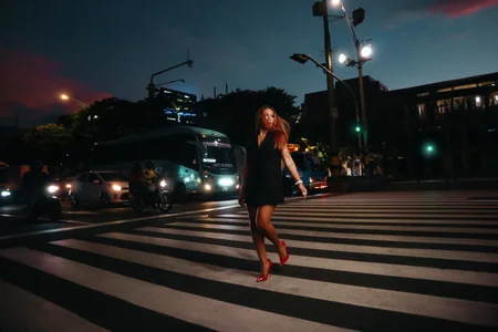 AlessiaLondon Between Lights and Shadows Pic 4