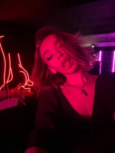 VelvetKate Public Pic 4