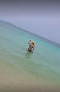 AntonelaNerii Public  7টি ছবি