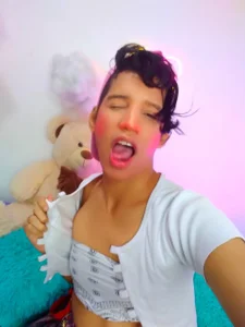 Ariel_Femboy_: Sept18 ( 4 фото)