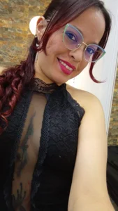 taliana_red Public Kuva 4
