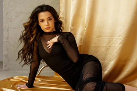 Alice_Deleon Public Foto 4