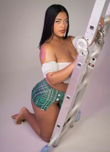 Alexa_candy18 SCHOOLGIRL 💚🤍 Εικόνα 3