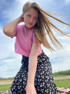 Merelin_Befer how do i look here? Immagine  4