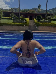 PAULETEJOHNSON: ME🩷🐈‍⬛ ( 5 фото)