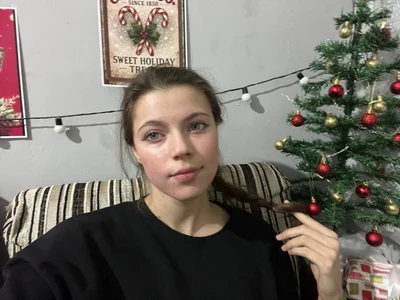 CutieAnny I'm with a tail ^_^ Foto 8