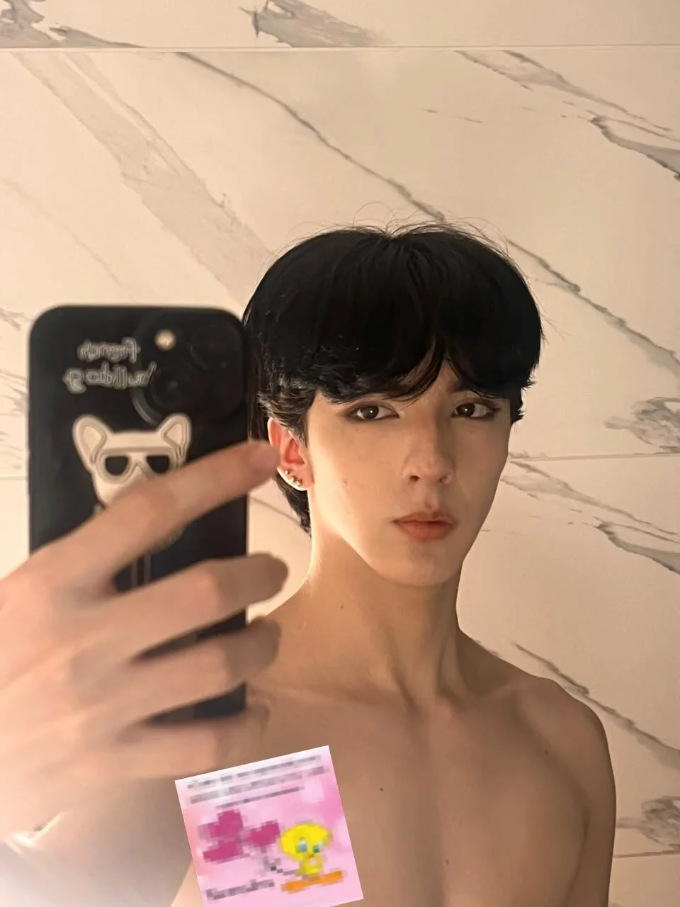 AerumChae Právě oblíbené foto 6127