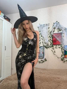 Emmarayder Halloween image 🎃💋 Pic 2
