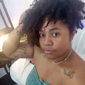 Megan-Small: fire to light hearts 🔥🔥🔥🔥🔥🔥 ( 3 фото)