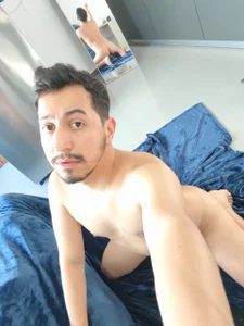 JoshuanDrocher Public Poză 3