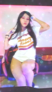 AlexHoe_ Buy me Maruchan Foto 4