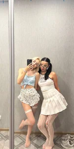 ariyour My girlfriend Vivi Bilde 3