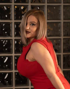 SharronAlexa Public 사진