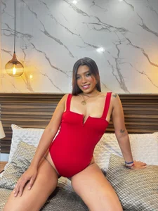 briana_sun seductive body  2. fénykép