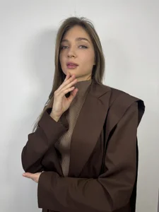 ChiaBakos: Public ( фото)