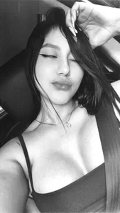 Sarapalmer1 Public Pic 2