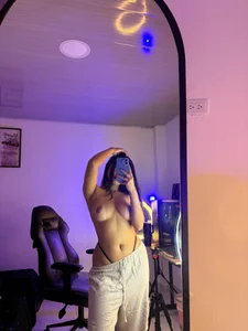 Violet_Blazee: Public ( 9 фото)