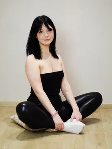 YONA_WINK 𝚈𝚘𝚐𝚊🧘🏻‍♀️ Pic 5